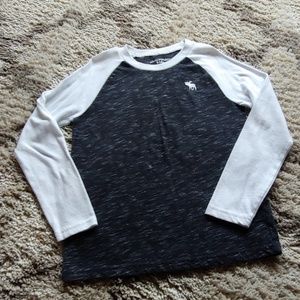 Boys long sleeve t-shirt size 7/8